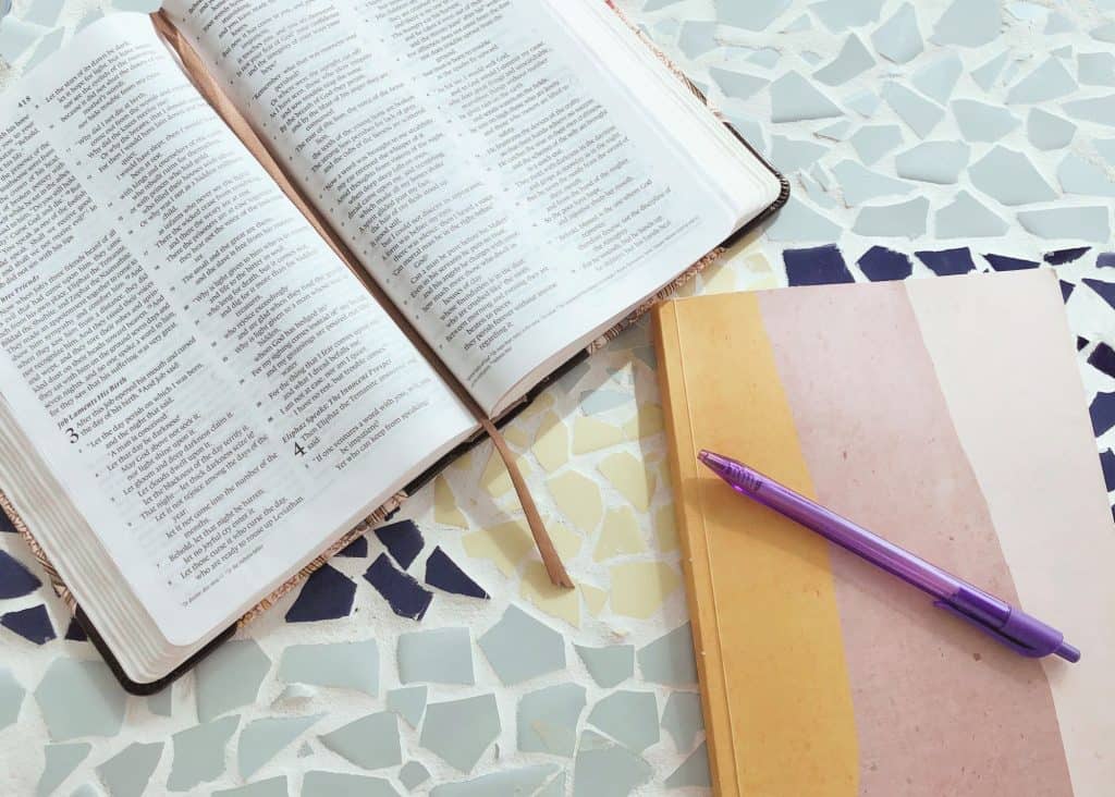 Bible Reading Plans With Free Printable Resources - Her Soul is Beautiful